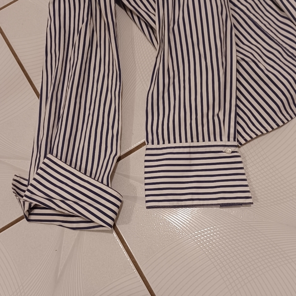 $4 Add-on Striped Fitted Blouse - Size 10-12 - Picture 7 of 8